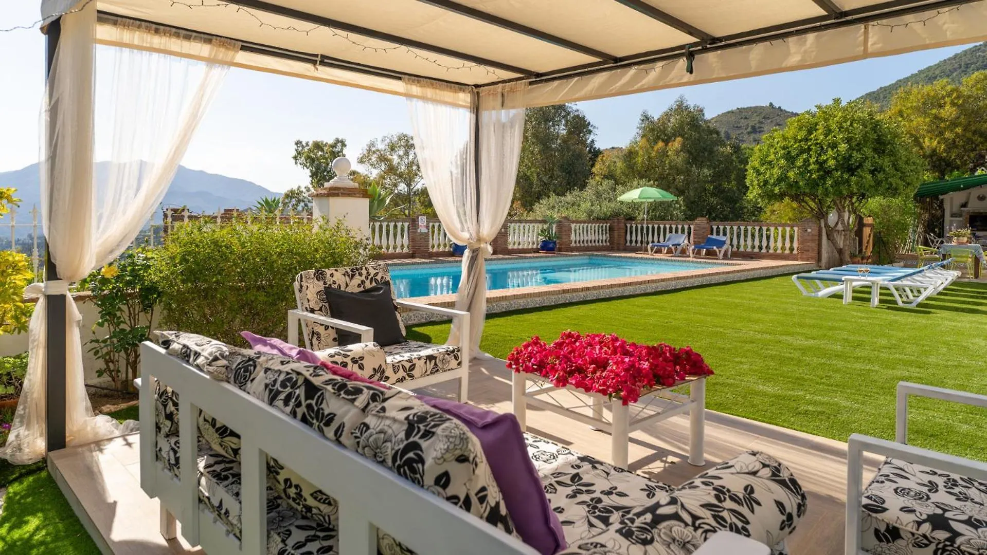 Villa Buhardilla By Casitas Select Mijas