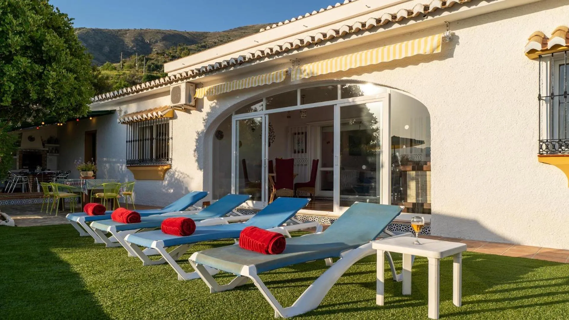 Villa Buhardilla By Casitas Select Mijas