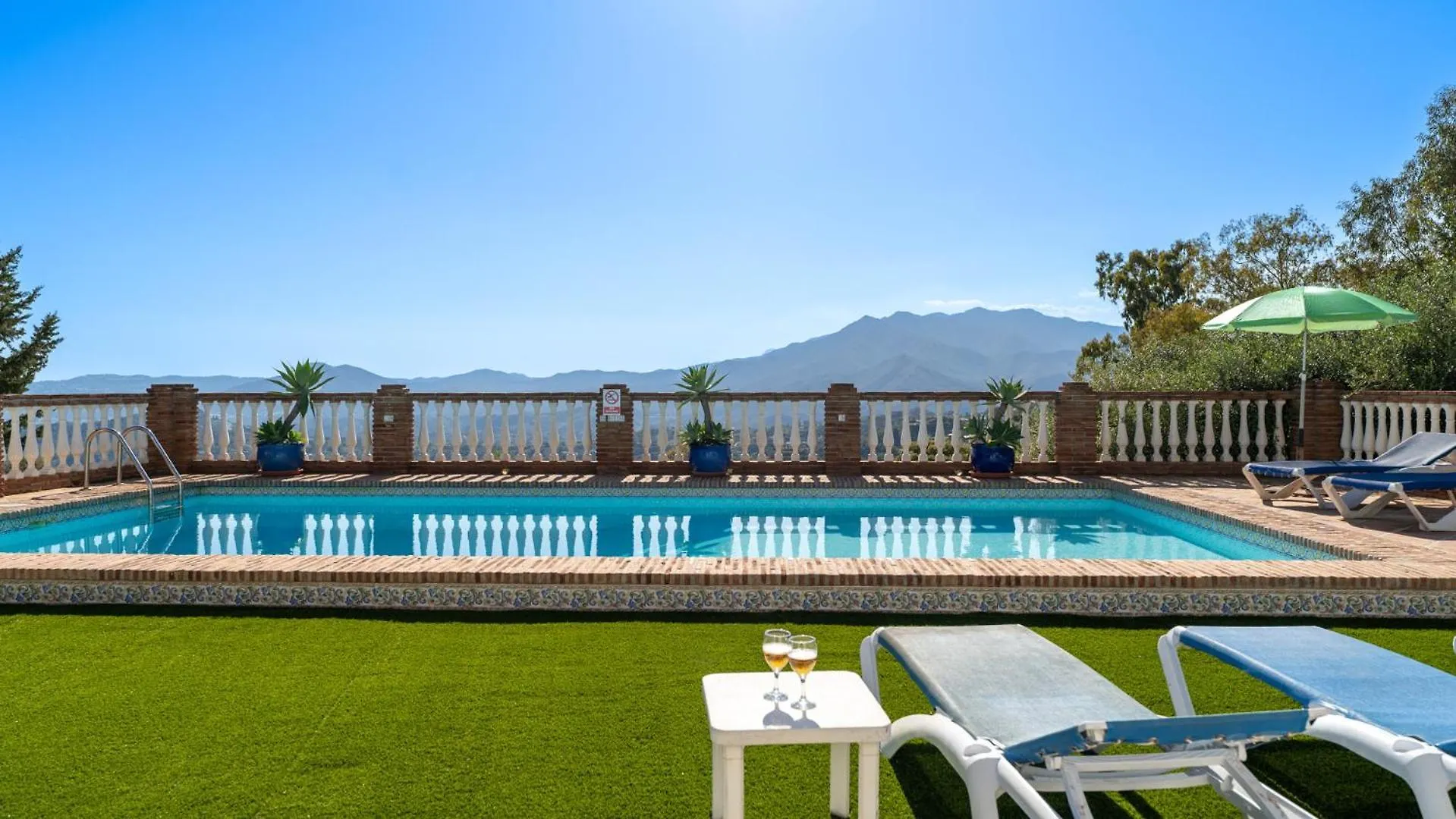 Villa Buhardilla By Casitas Select Mijas