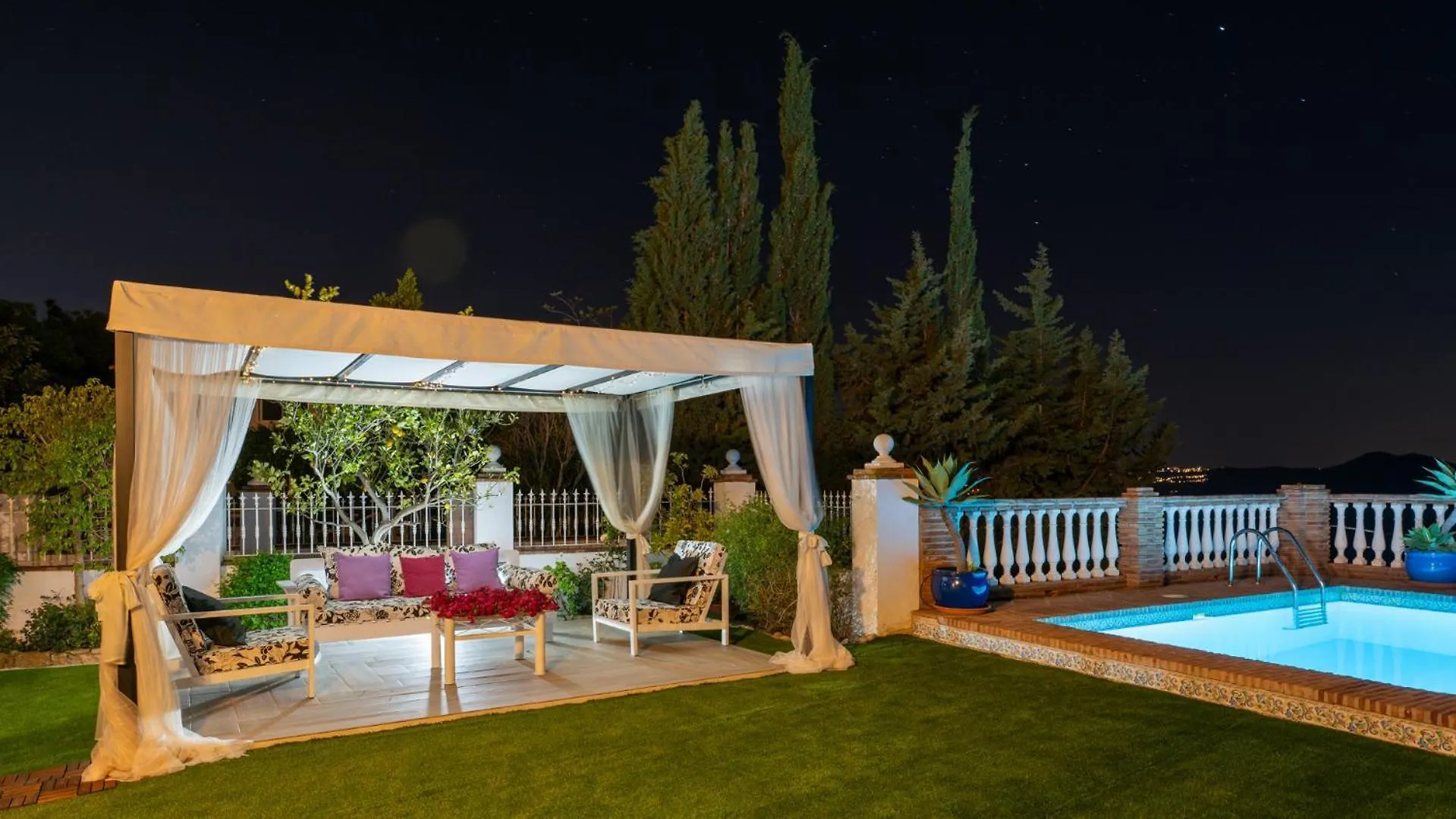 Villa Buhardilla By Casitas Select Mijas İspanya